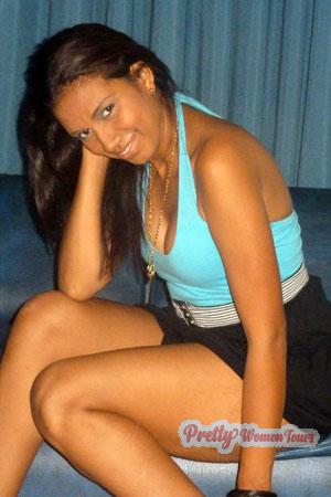 127405 - Jocelyn Ines Age: 36 - Colombia