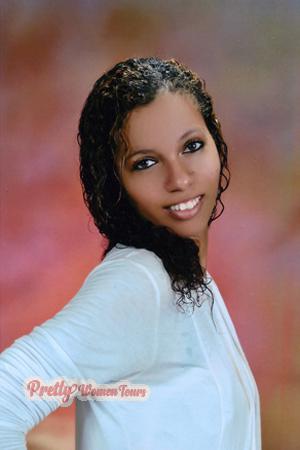 139500 - Yamiledt Age: 41 - Colombia