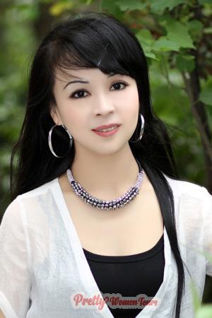 203409 - Fengping Age: 47 - China