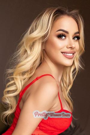 211699 - Yevhenia Age: 24 - Ukraine