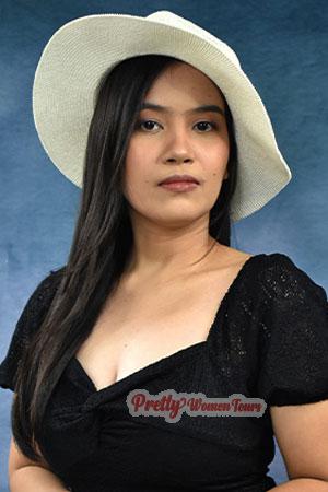 217354 - Charelyn (Chowee) Age: 26 - Philippines