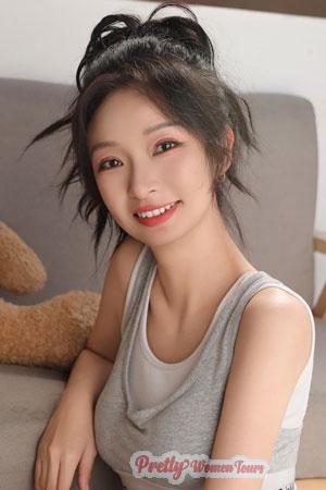 220697 - Emily Age: 46 - China