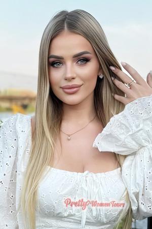 222823 - Illona Age: 23 - Ukraine