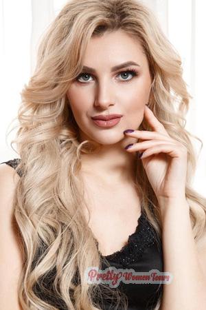 223264 - Daria Age: 35 - Ukraine