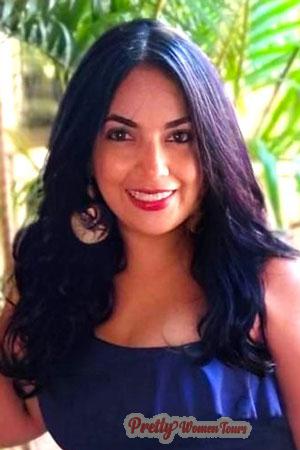 223715 - Iyaneth Age: 36 - Colombia