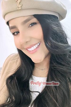223837 - Julieth Age: 32 - Colombia