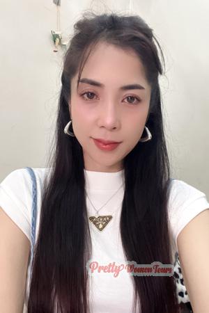 Ladies of Cambodia