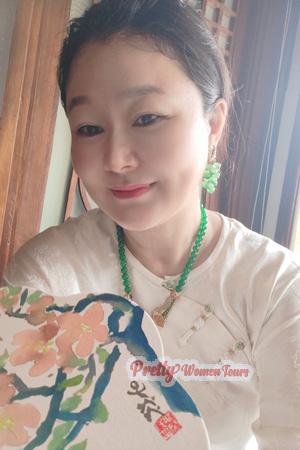 224926 - Lily Age: 53 - China
