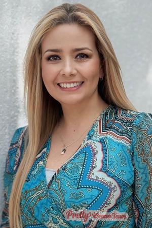 225509 - Paula Age: 50 - Colombia