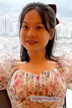 226268 - Xiaoyan Age: 45 - China
