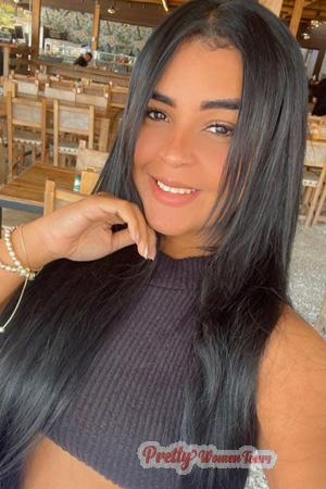 226398 - Yislaine Age: 34 - Colombia