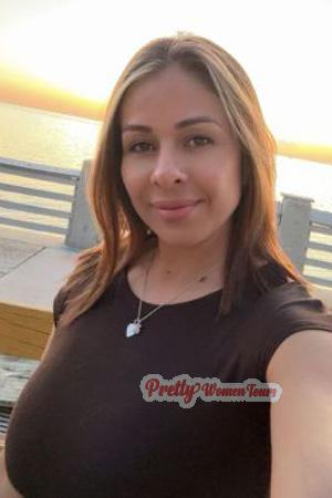 226422 - Stephany Age: 36 - Costa Rica