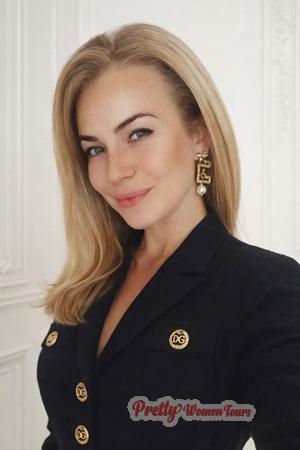 226952 - Vironika Age: 40 - Ukraine