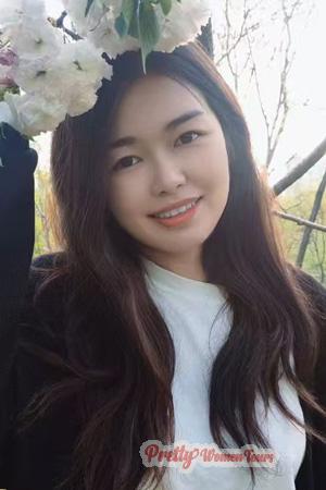 227713 - Shihui Age: 31 - China