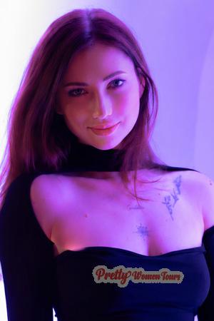 228341 - Yuliia Age: 35 - Ukraine