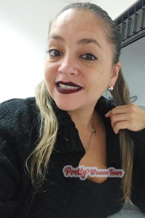 228969 - Karla Age: 40 - Costa Rica