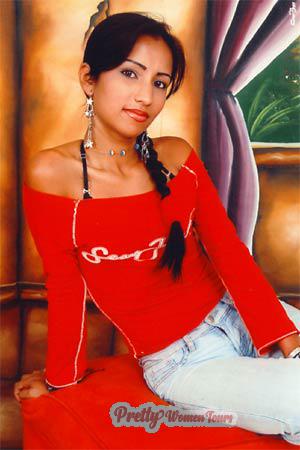 84484 - Claudia Age: 33 - Colombia